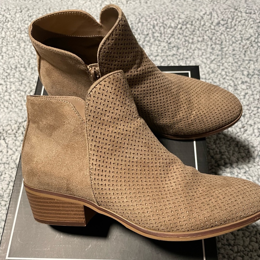 MIA Suede Booties 7.5